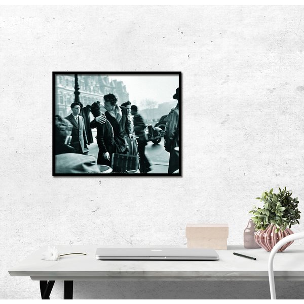 Le Baiser De L'Hotel De Ville