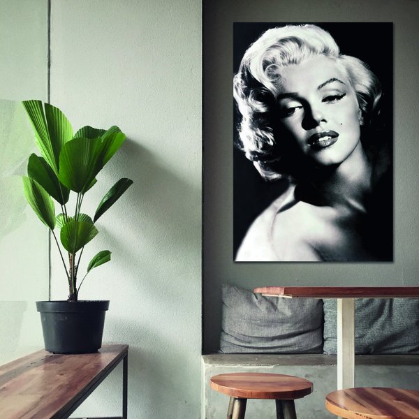 Marilyn Monroe Glamour Poster